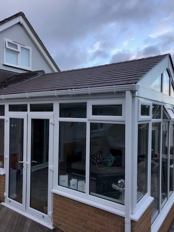 Gable-end Conservatory with Base