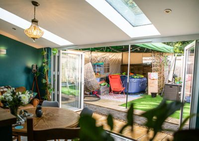 Lean-to Home Extension Interior with a Teal Colour Palette